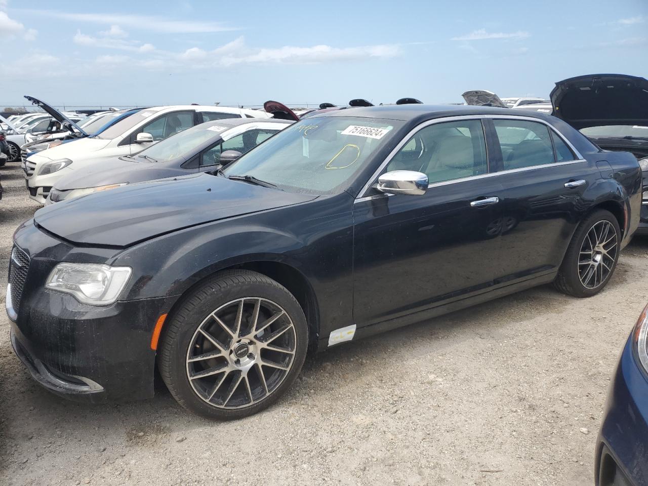 CHRYSLER 300 LIMITE 2018