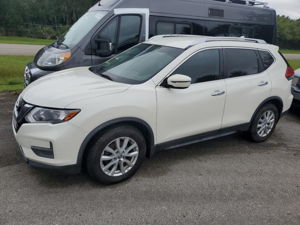 NISSAN ROGUE S 2017