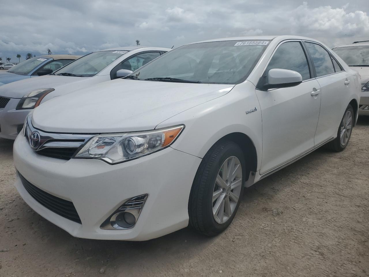 TOYOTA CAMRY HYBR 2012