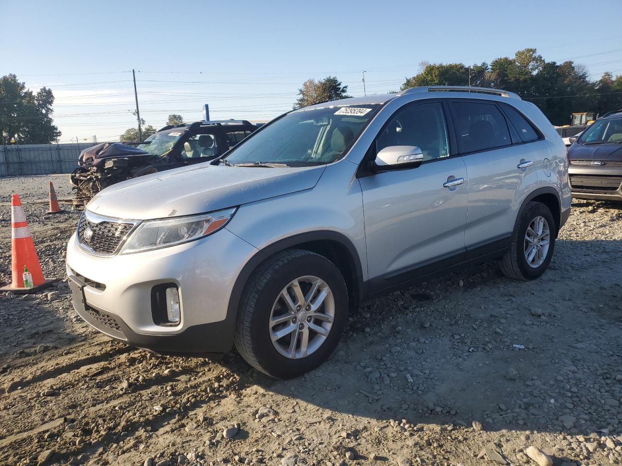 KIA SORENTO LX 2014