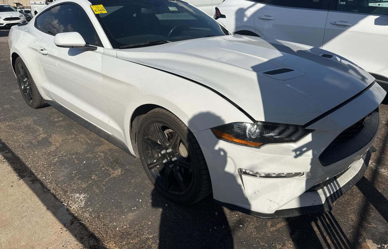 FORD MUSTANG 2019