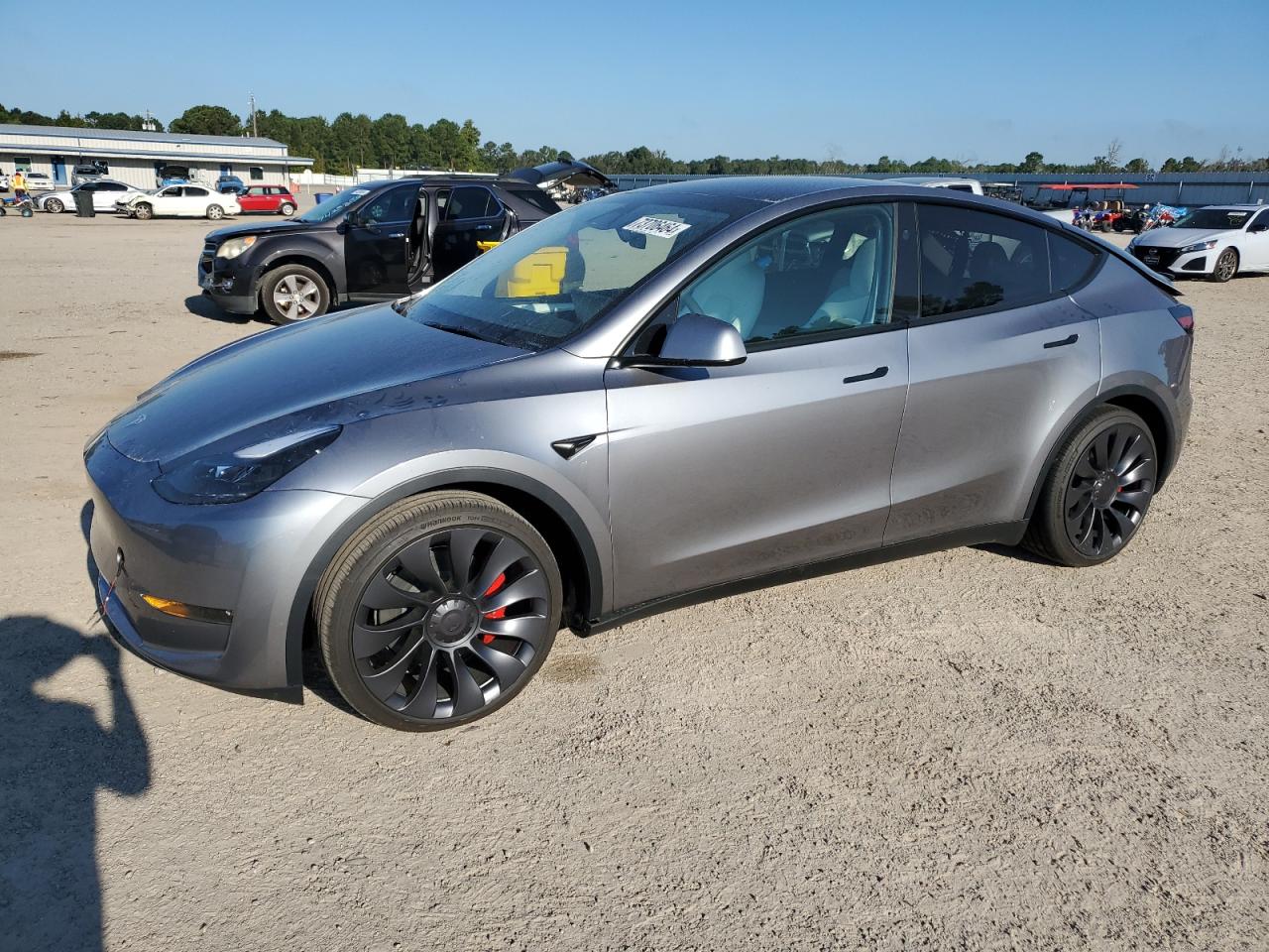 TESLA MODEL Y 2024