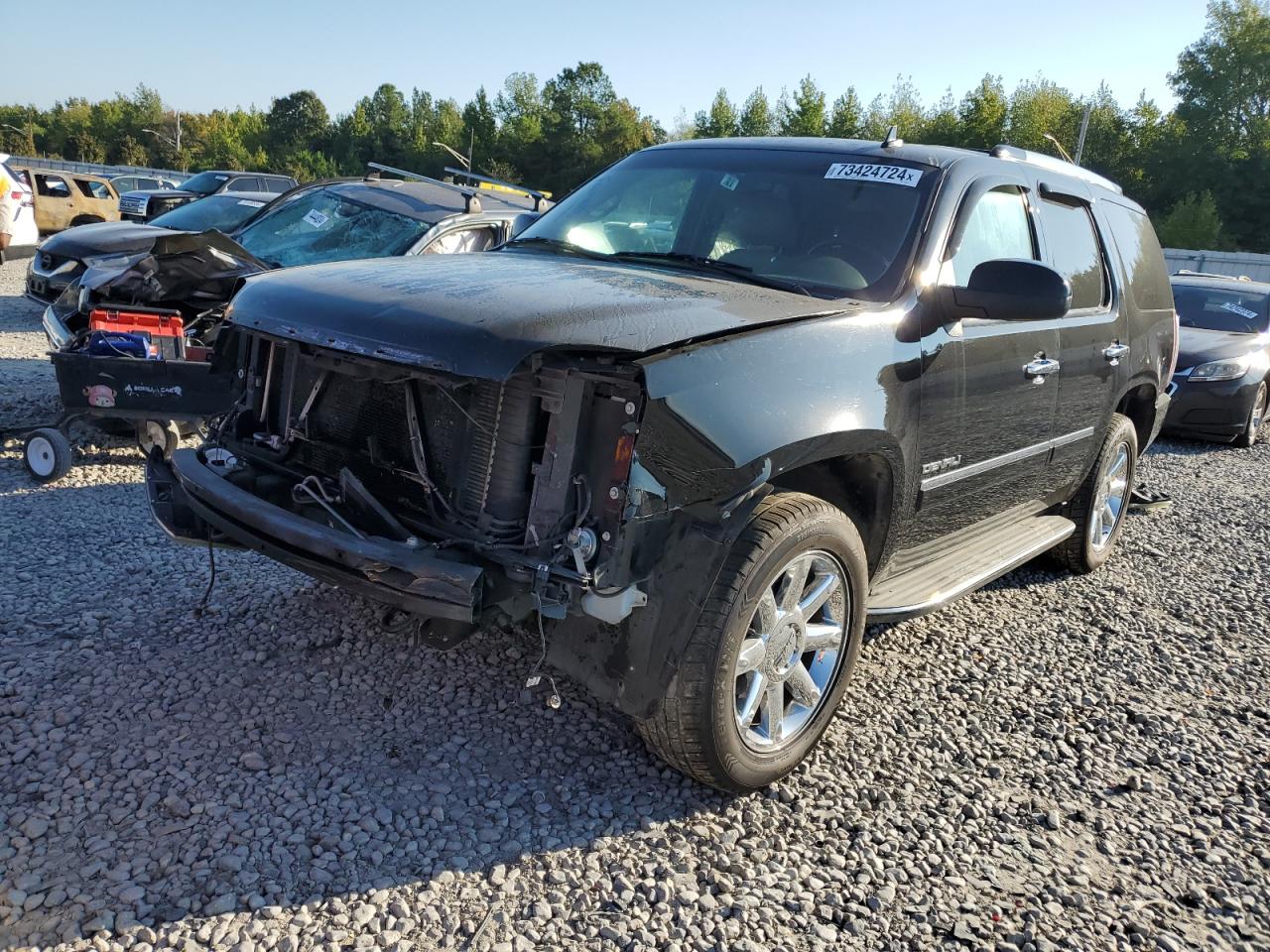 GMC YUKON DENA 2013