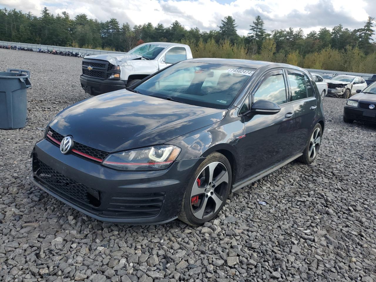 VOLKSWAGEN GTI 2015