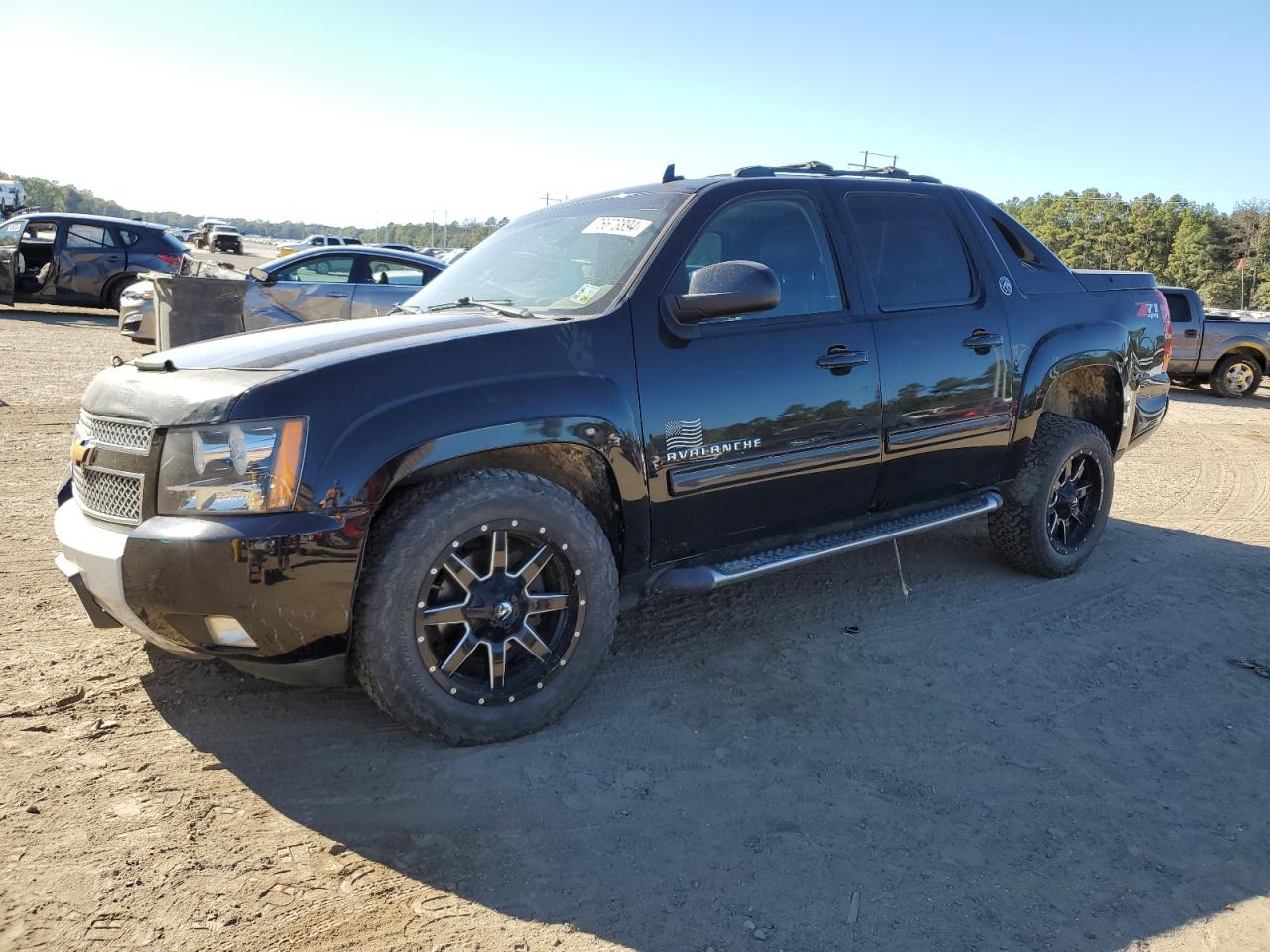 CHEVROLET AVALANCHE 2013