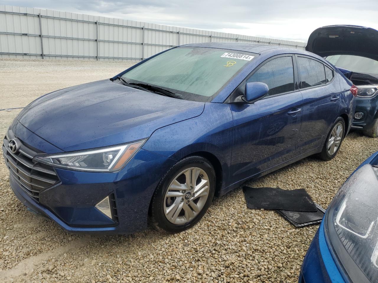 HYUNDAI ELANTRA SE 2019