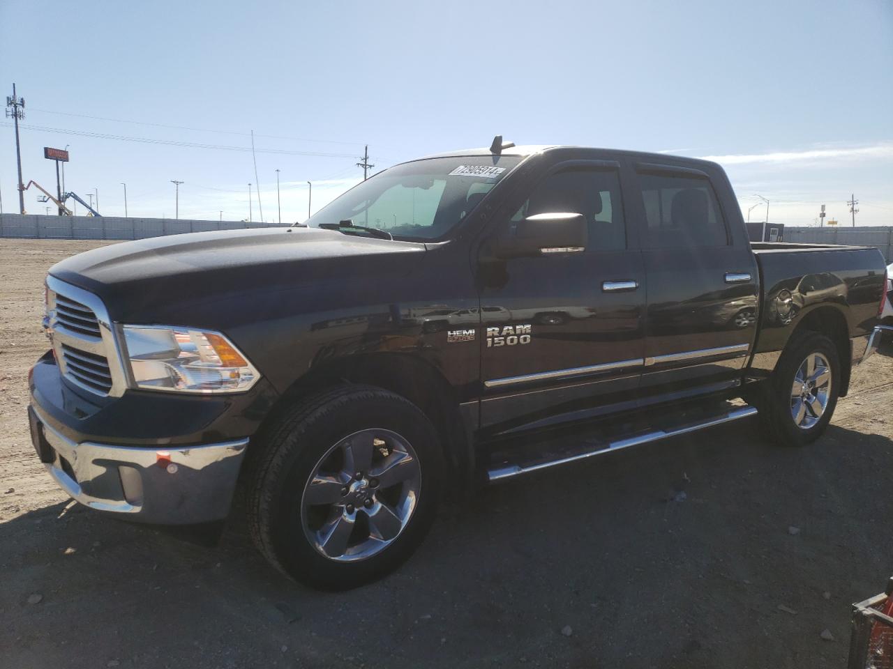 RAM 1500 SLT 2017