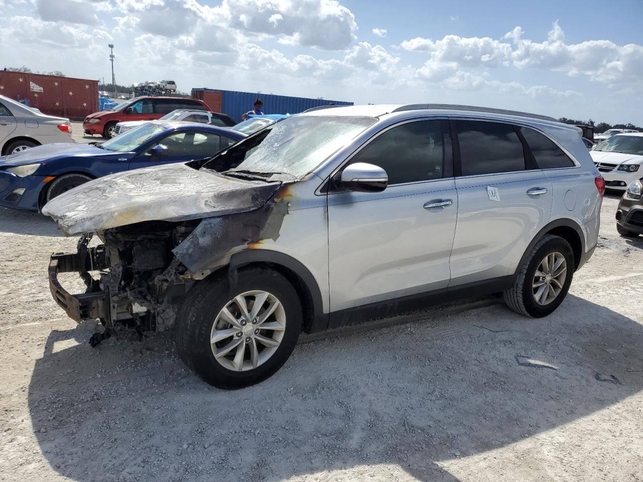 KIA SORENTO LX 2016