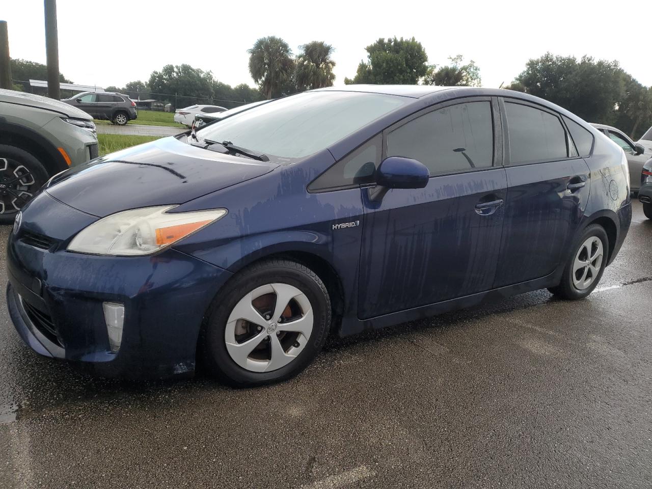 TOYOTA PRIUS 2015