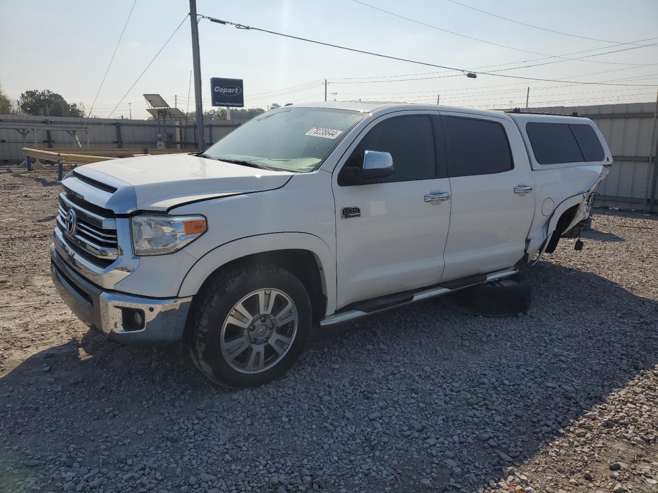 TOYOTA TUNDRA CRE 2017