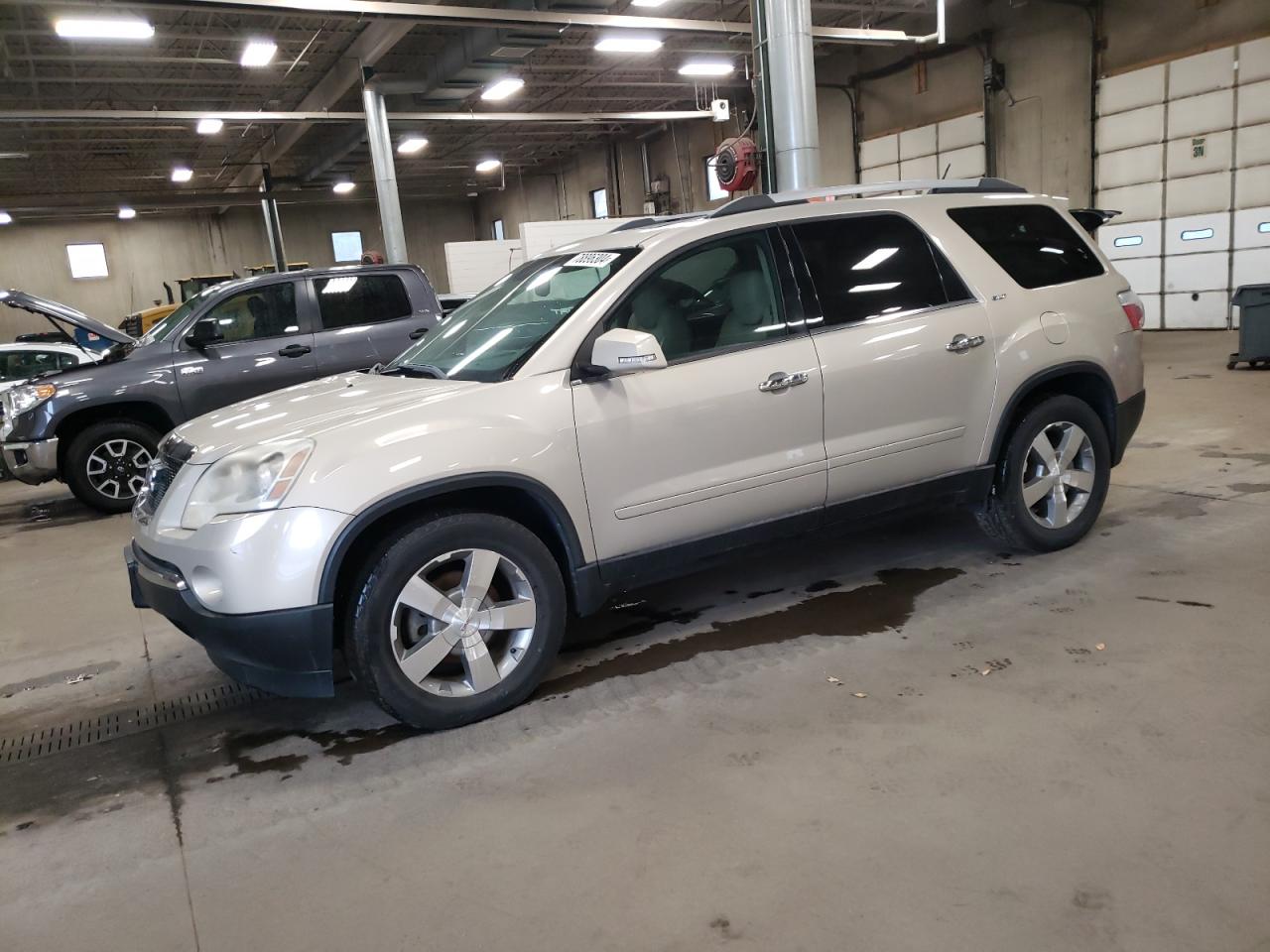 GMC ACADIA SLT 2011