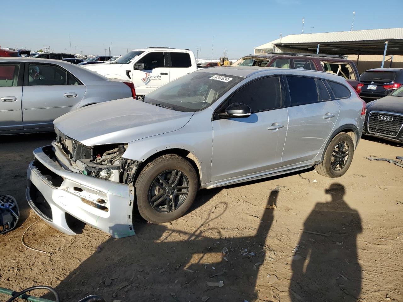 VOLVO V60 CROSS 2015