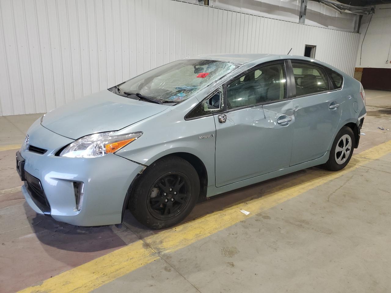 TOYOTA PRIUS 2015
