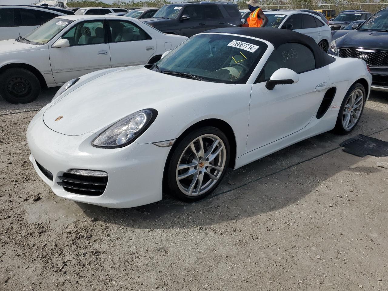 PORSCHE BOXSTER 2015