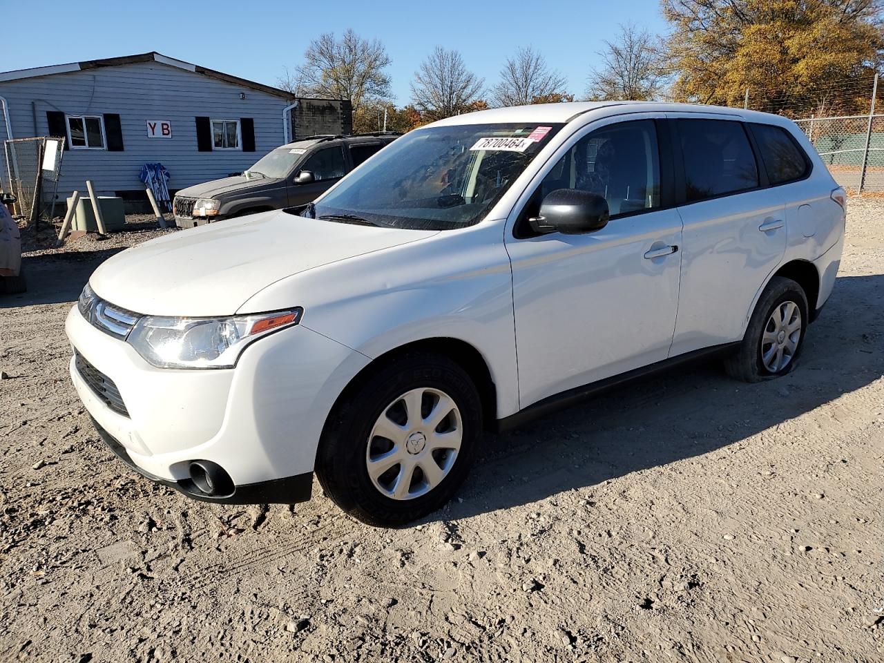 MITSUBISHI OUTLANDER 2014