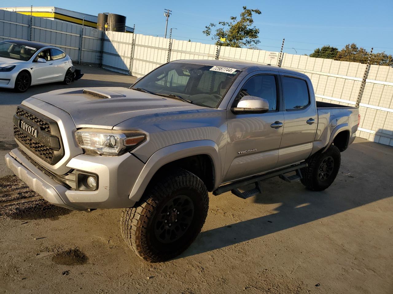 TOYOTA TACOMA DOU 2016