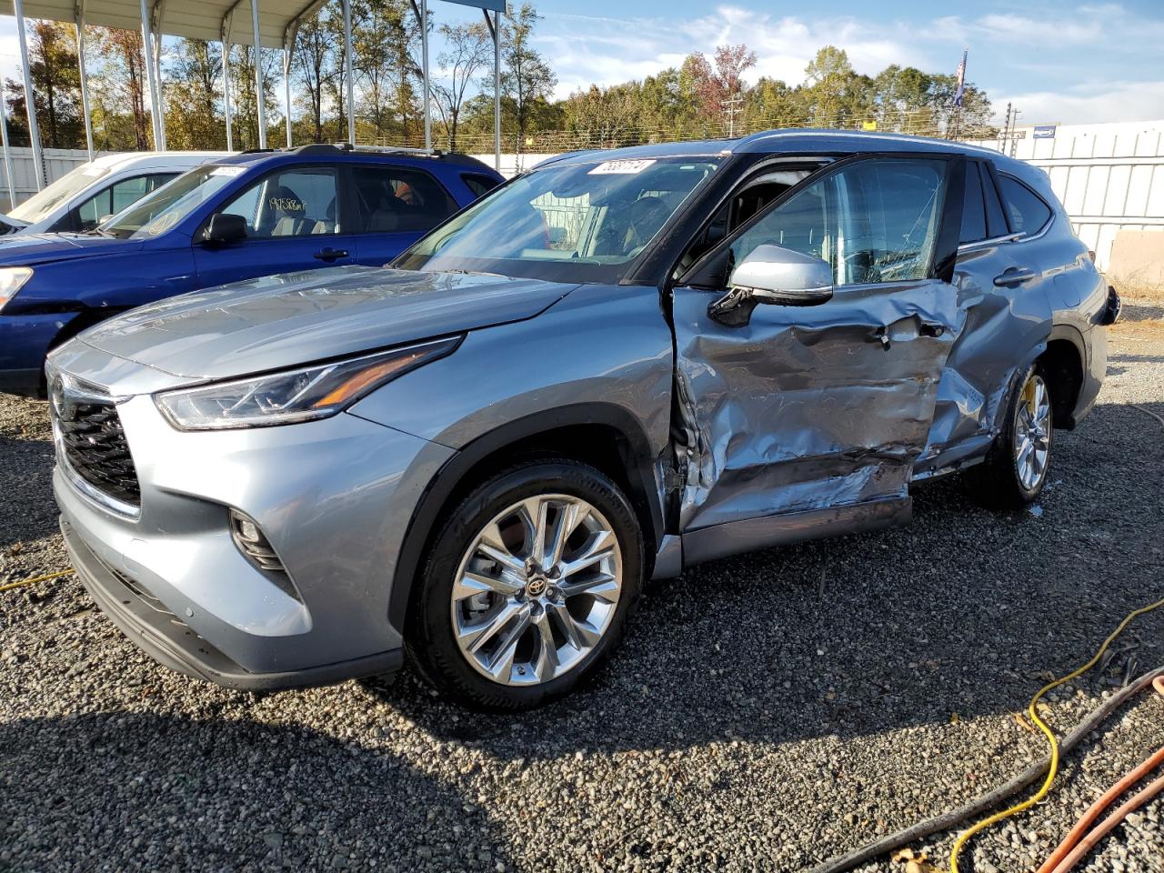 TOYOTA HIGHLANDER 2023