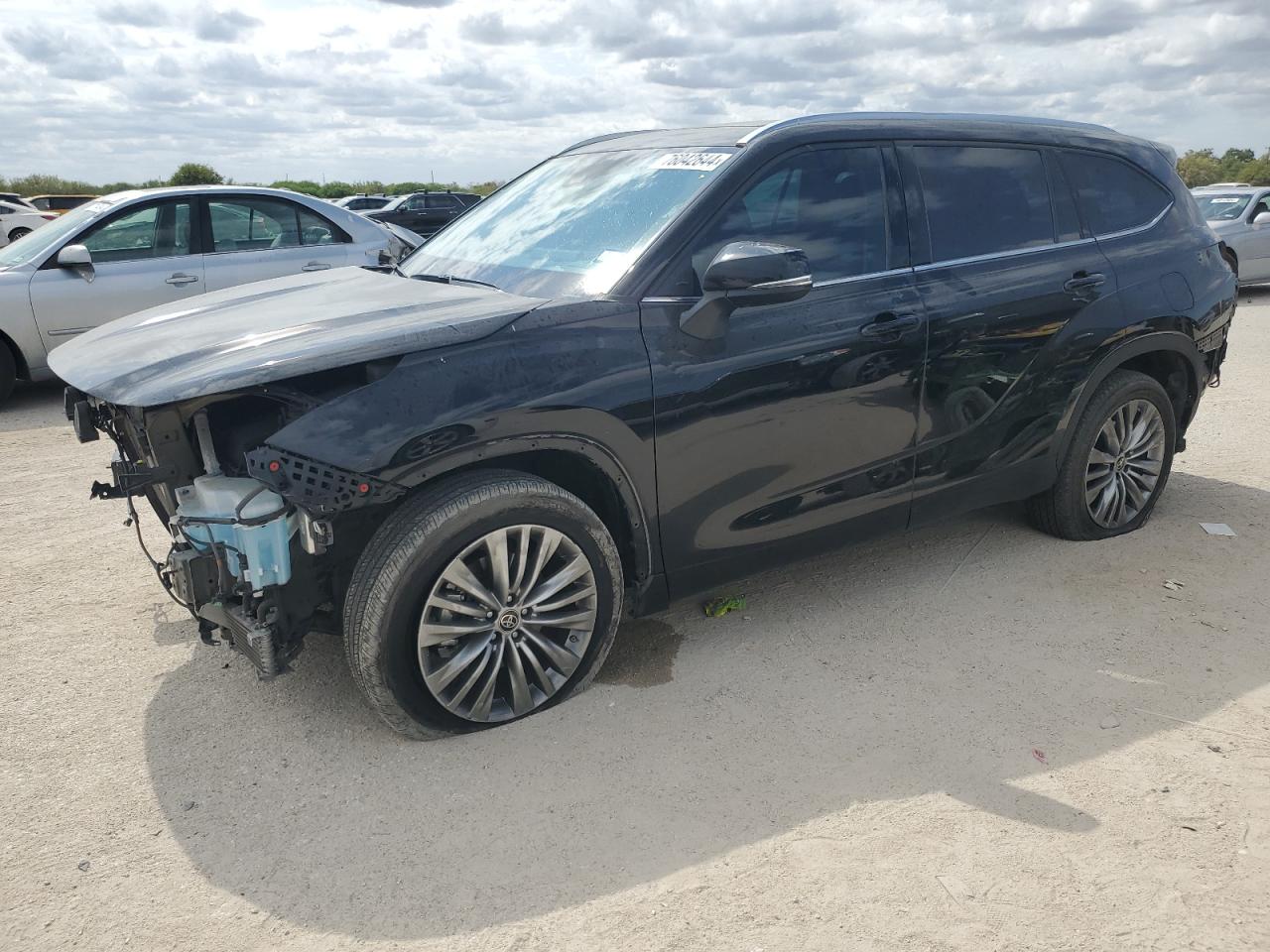 TOYOTA HIGHLANDER 2022