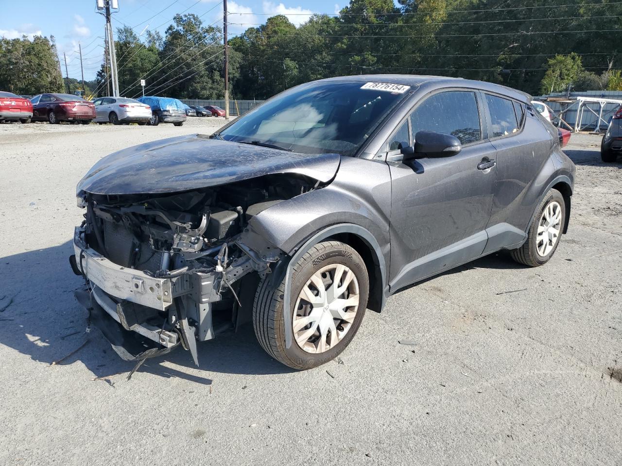 TOYOTA C-HR XLE 2019