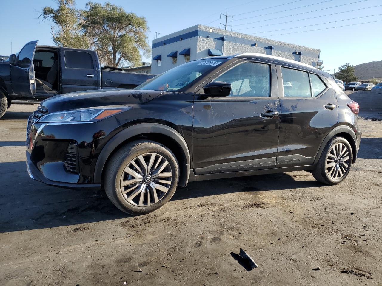 NISSAN KICKS SV 2022