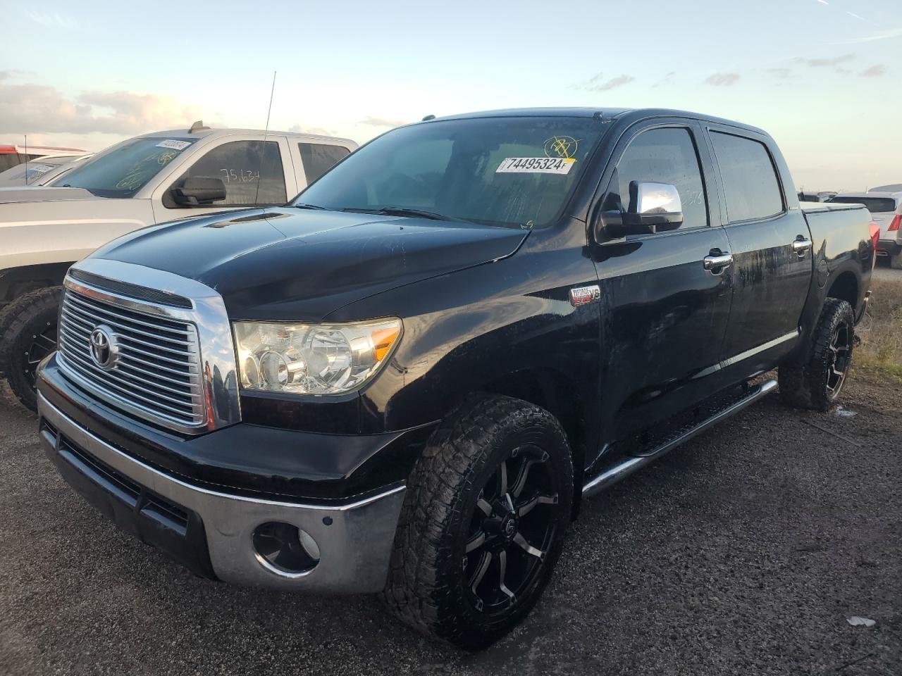 TOYOTA TUNDRA CRE 2010