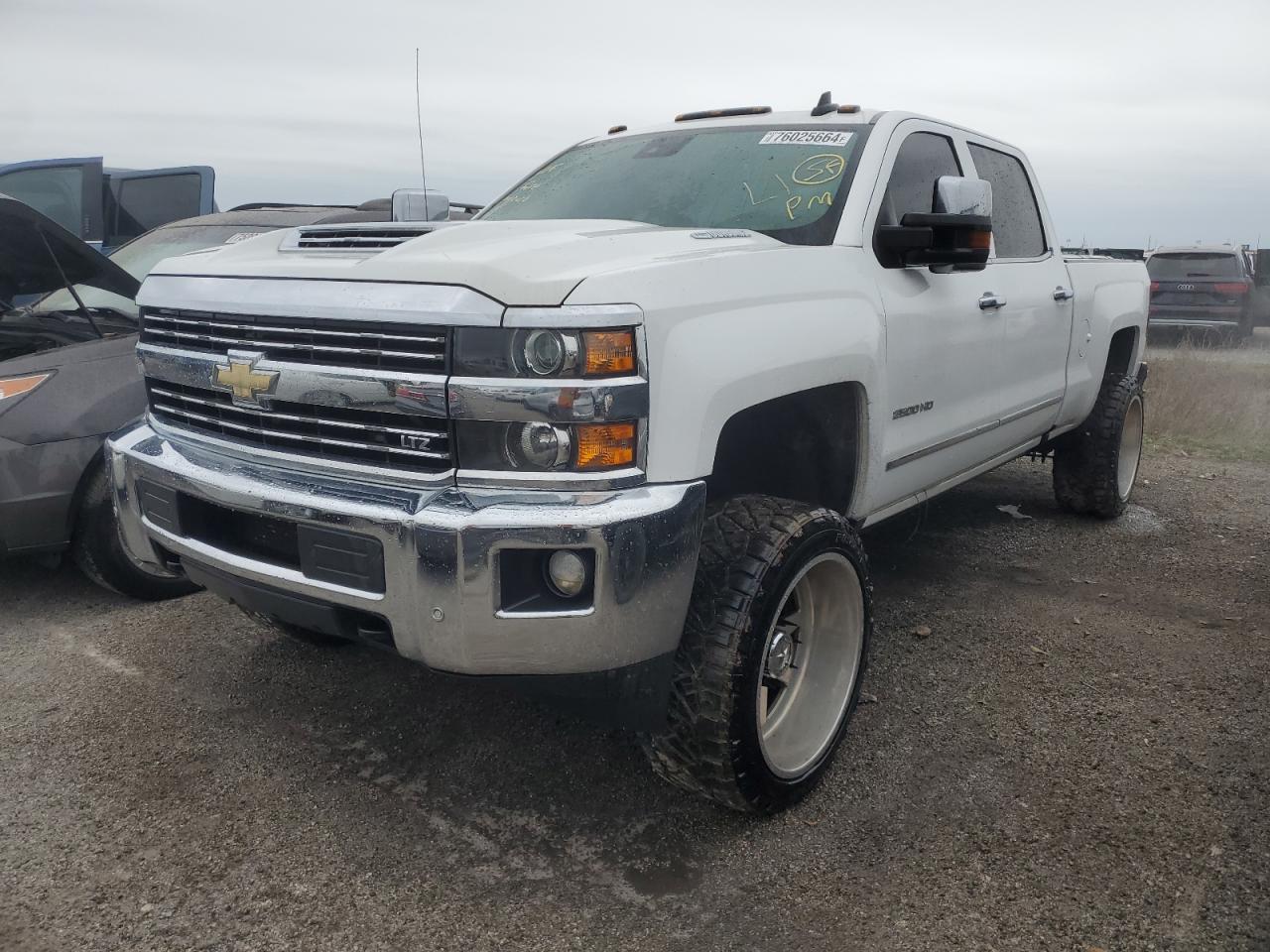 CHEVROLET SILVERADO 2016