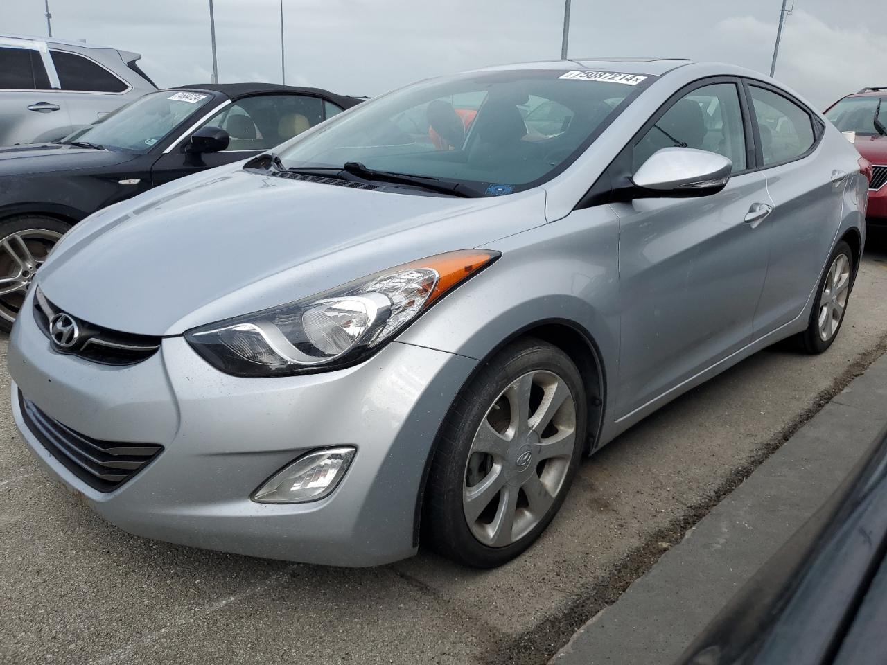 HYUNDAI ELANTRA GL 2013