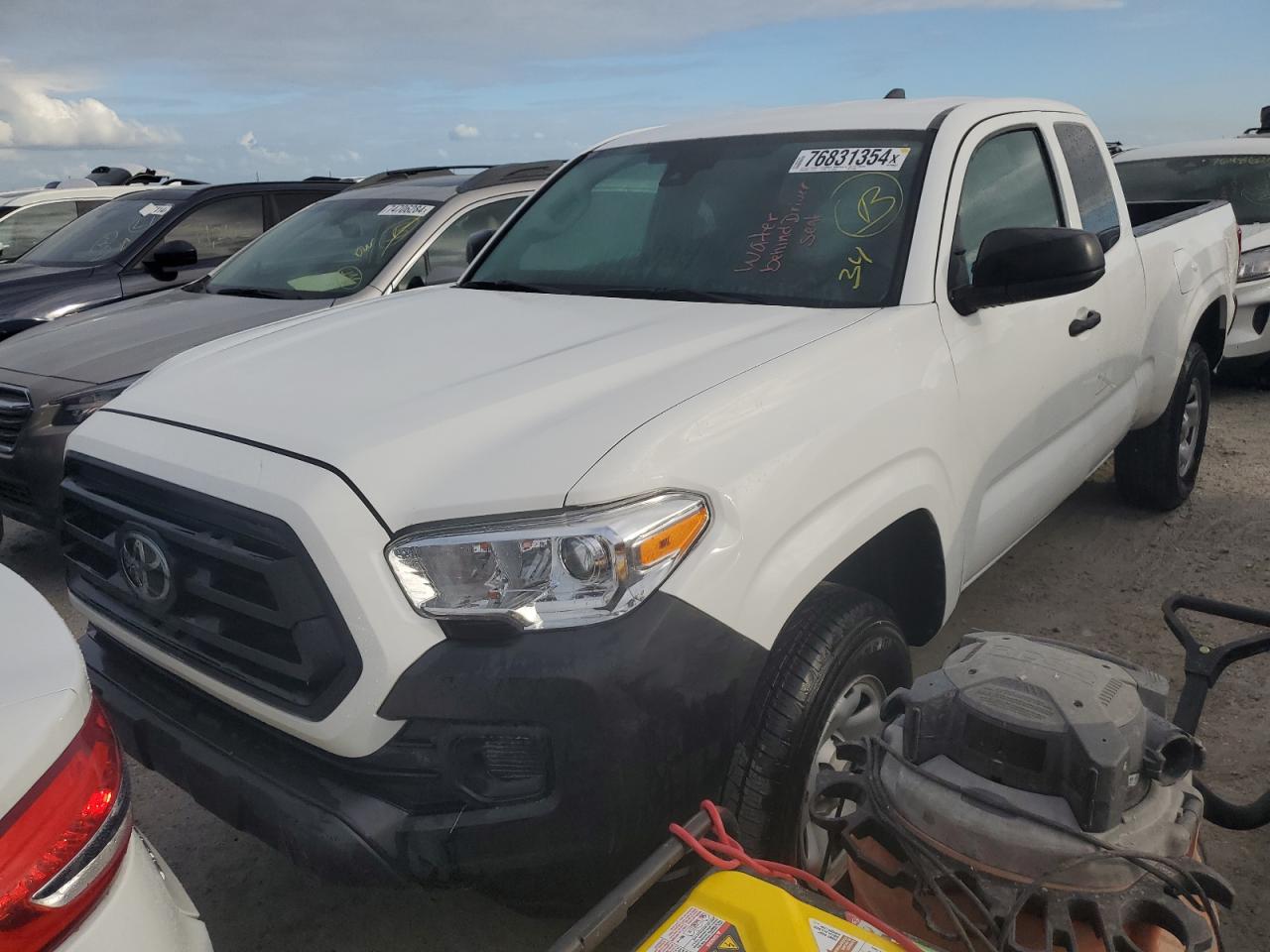 TOYOTA TACOMA ACC 2023
