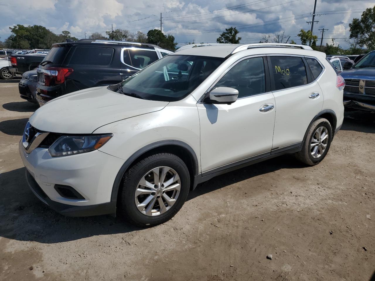 NISSAN ROGUE S 2016