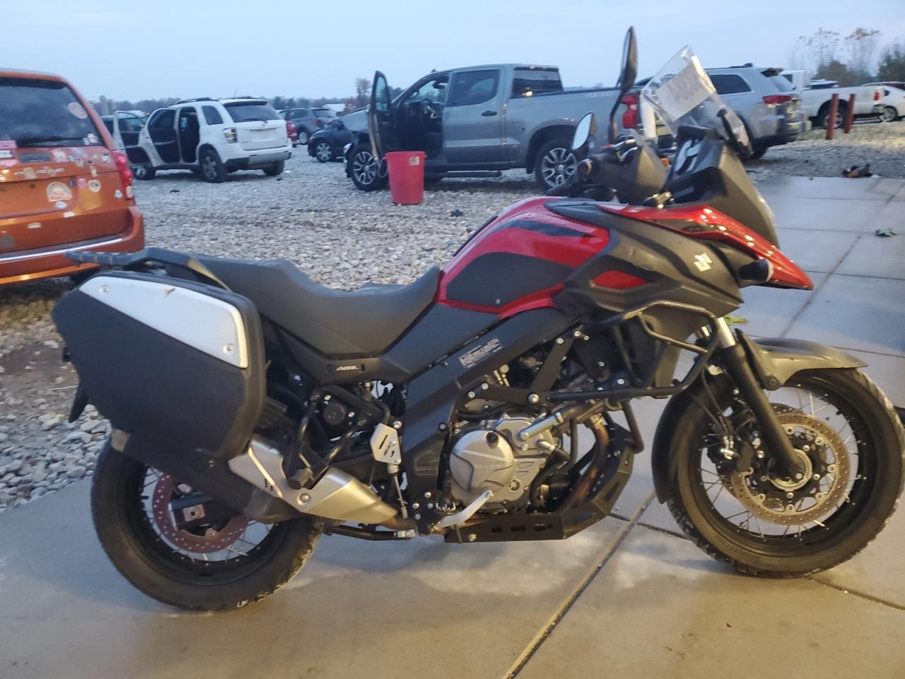 SUZUKI DL650 A 2019
