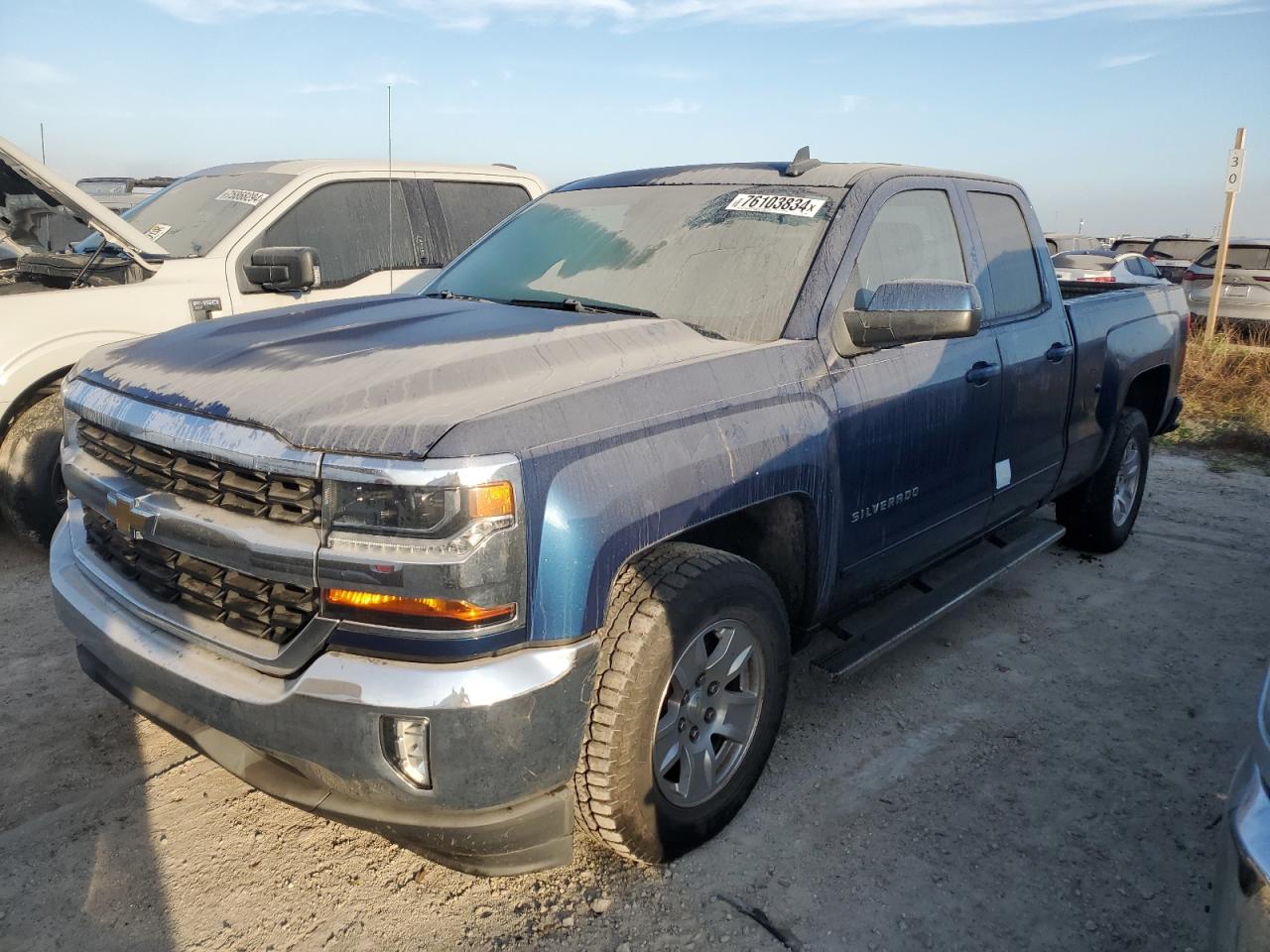 CHEVROLET SILVERADO 2017