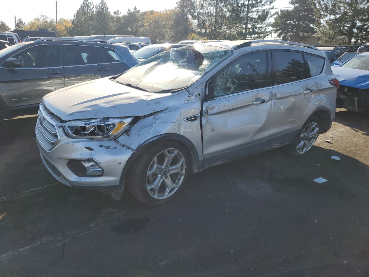 FORD ESCAPE 4D 2019