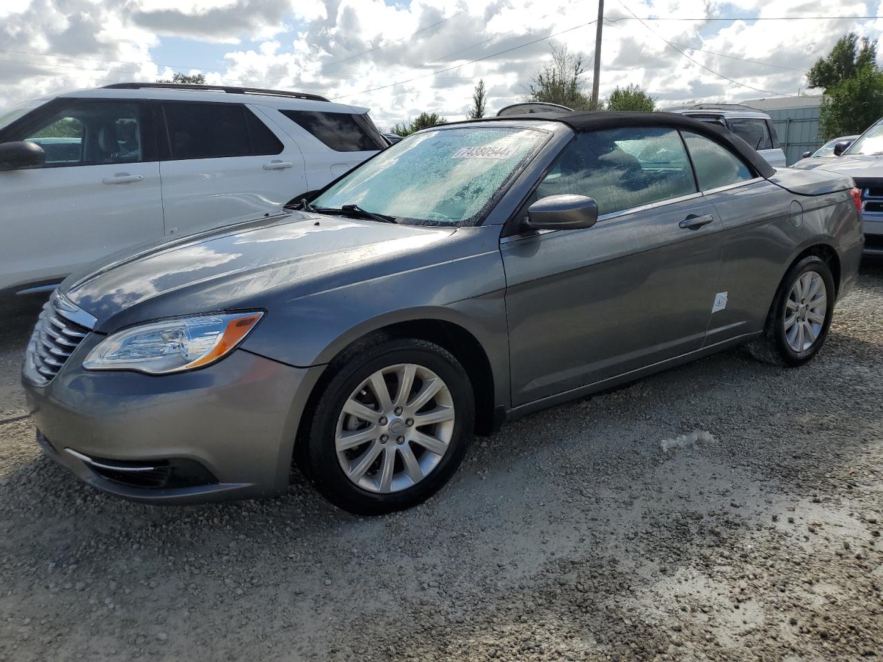 CHRYSLER 200 TOURIN 2011
