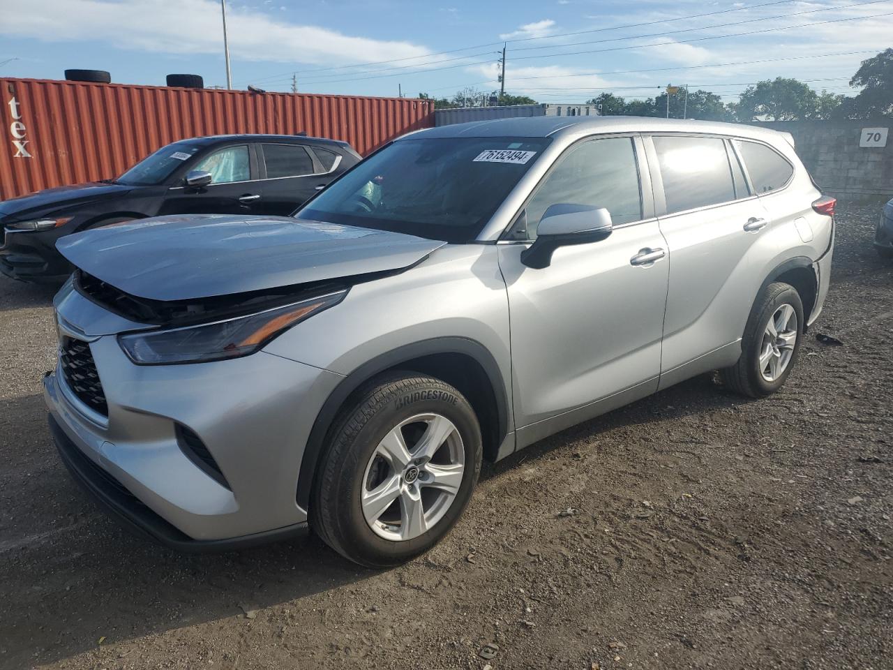 TOYOTA HIGHLANDER 2023
