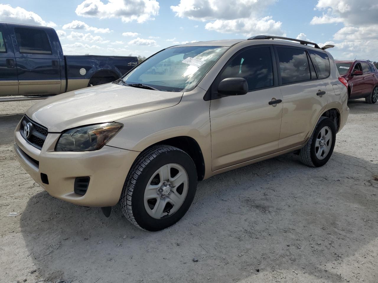 TOYOTA RAV4 2012