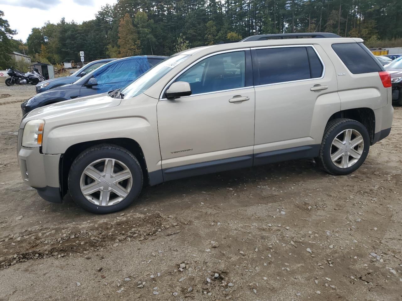 GMC TERRAIN SL 2011
