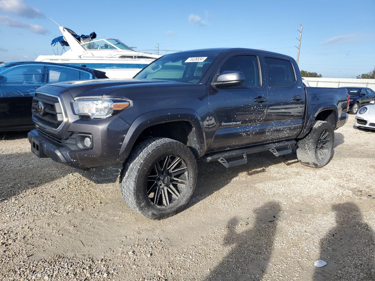 TOYOTA TACOMA DOU 2020