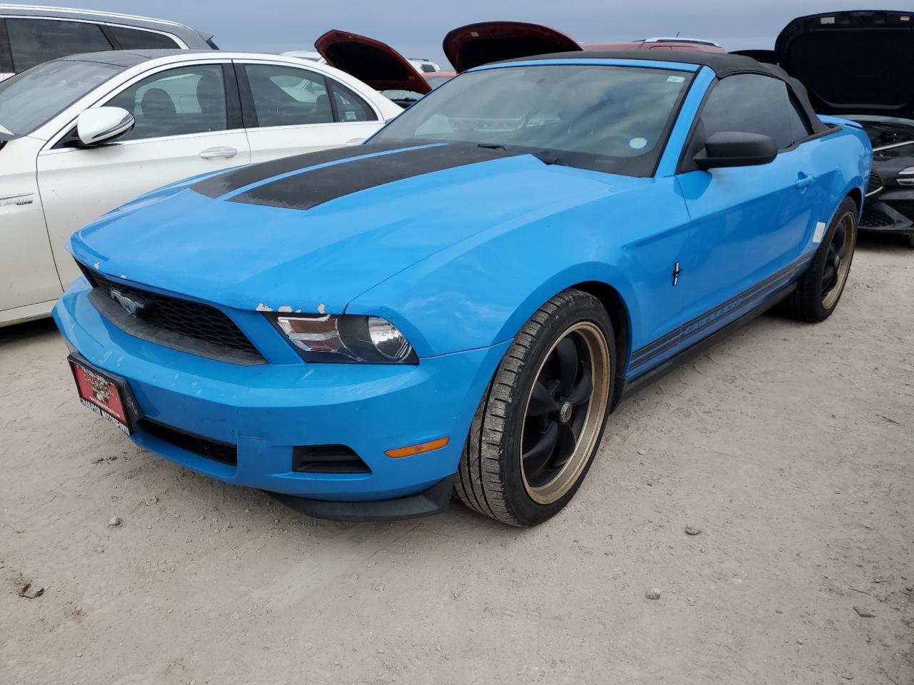FORD MUSTANG 2011