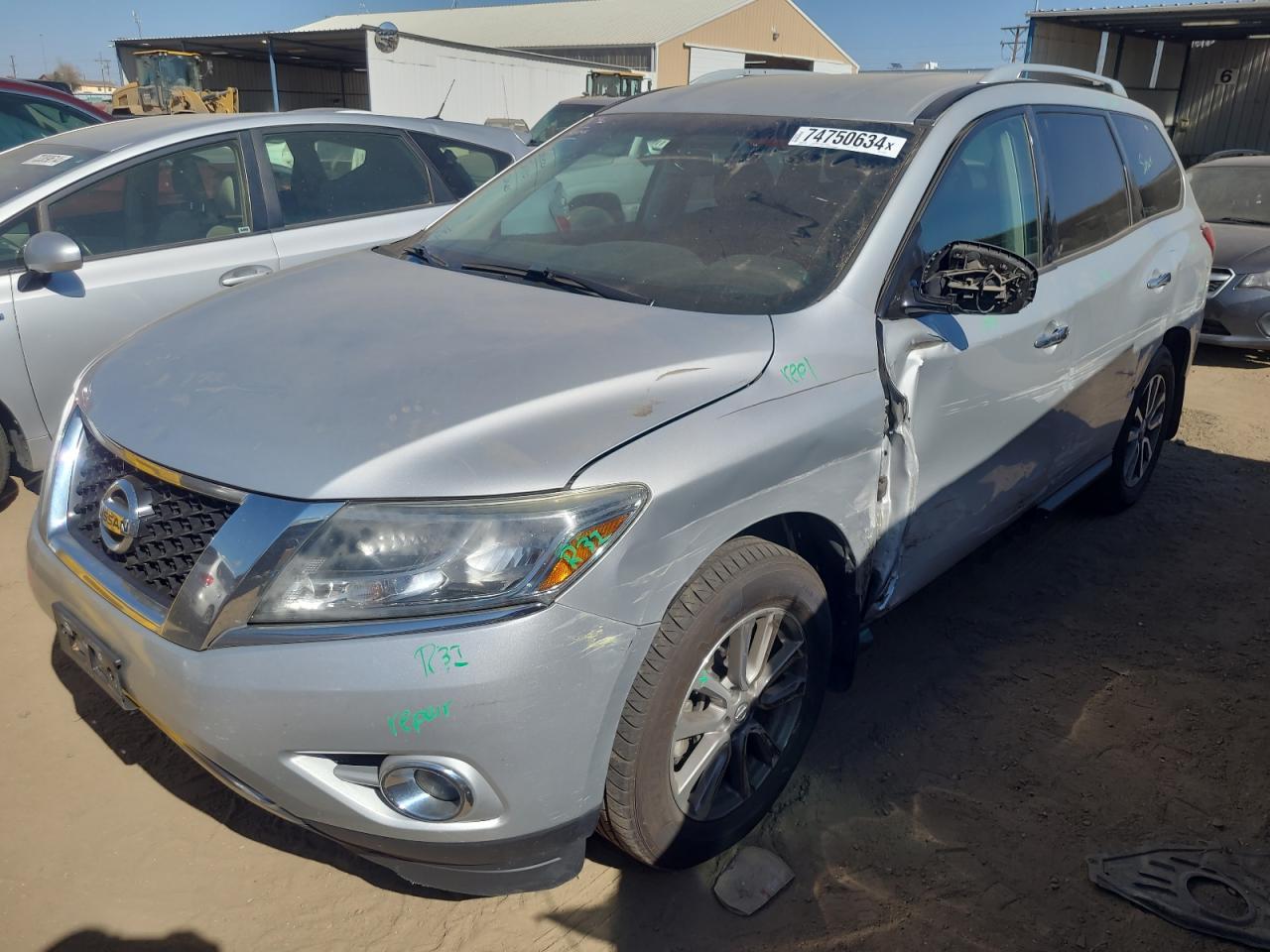 NISSAN PATHFINDER 2015
