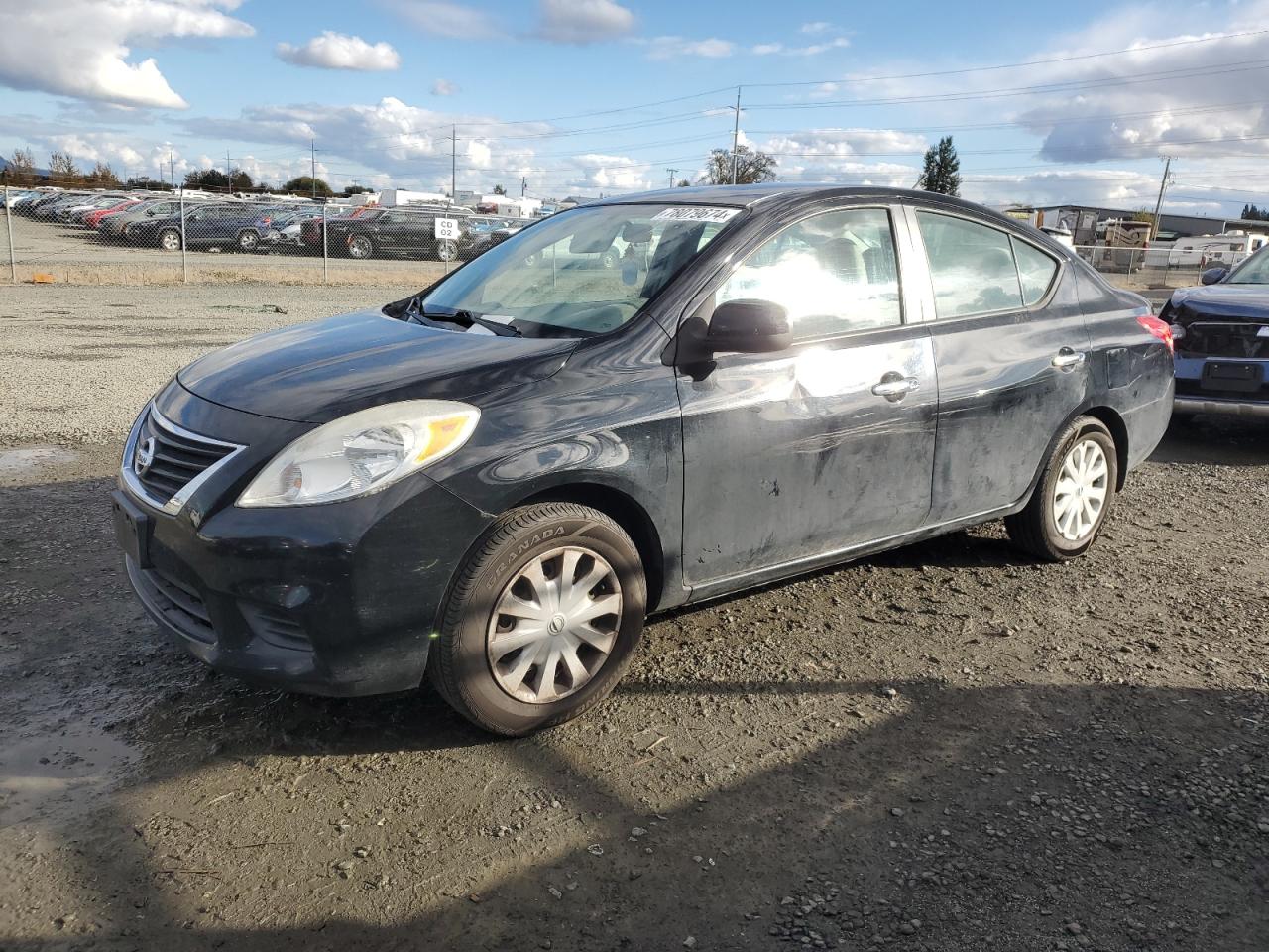 NISSAN VERSA S 2012