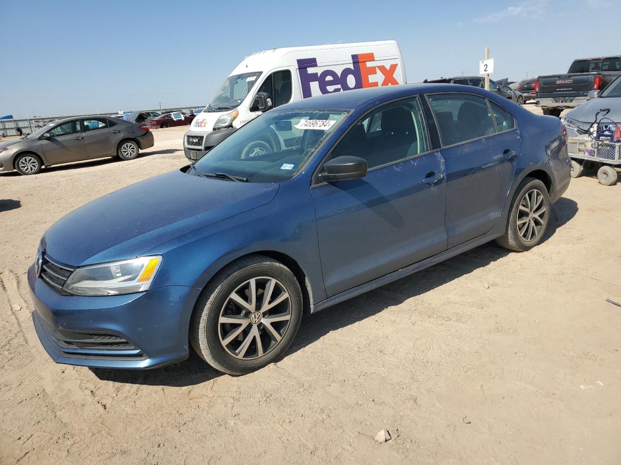 VOLKSWAGEN JETTA SE 2016
