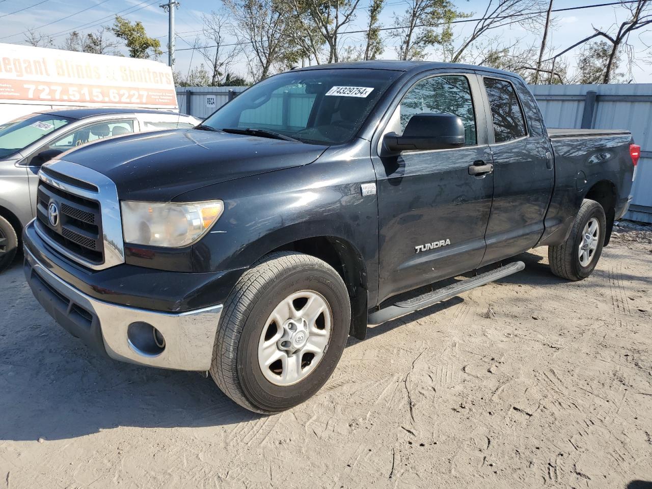 TOYOTA TUNDRA DOU 2010