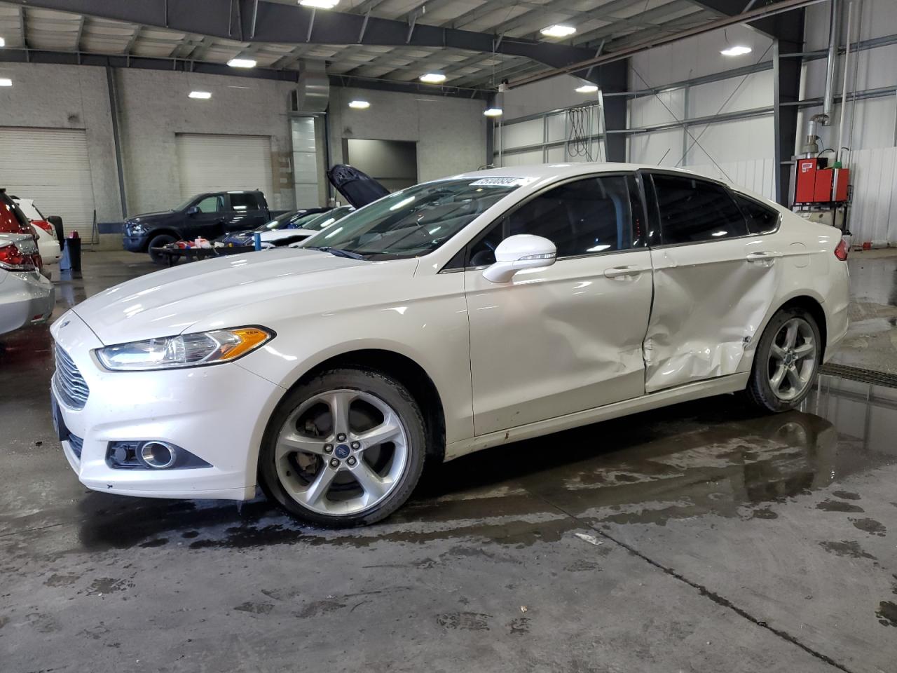 FORD FUSION SE 2014