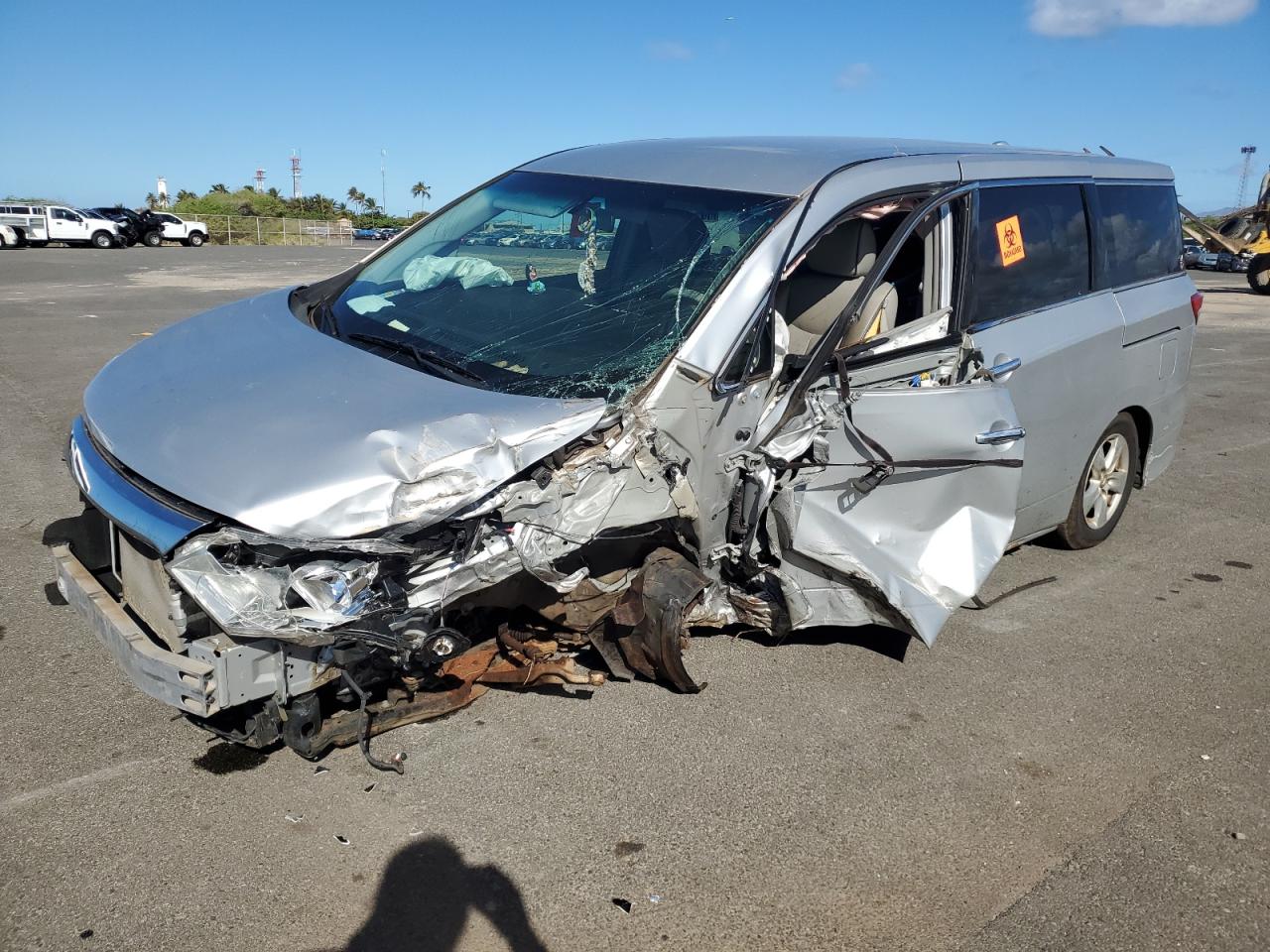 NISSAN QUEST S 2022