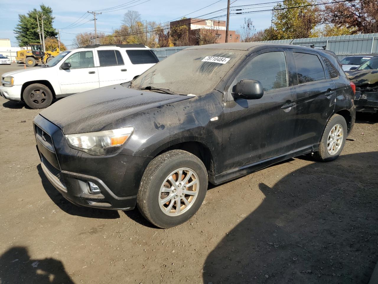 MITSUBISHI OUTLANDER 2011