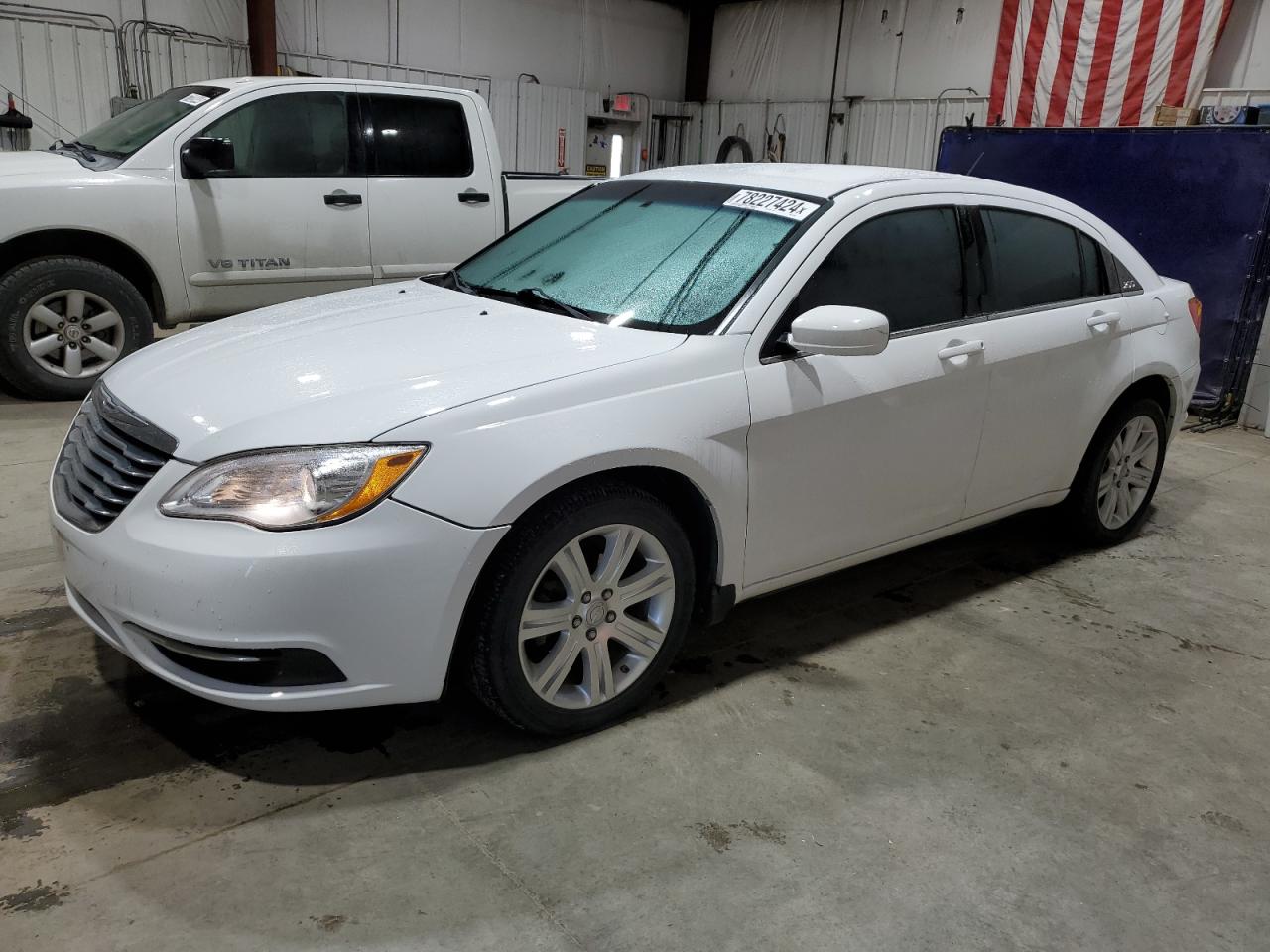 CHRYSLER 200 TOURIN 2013