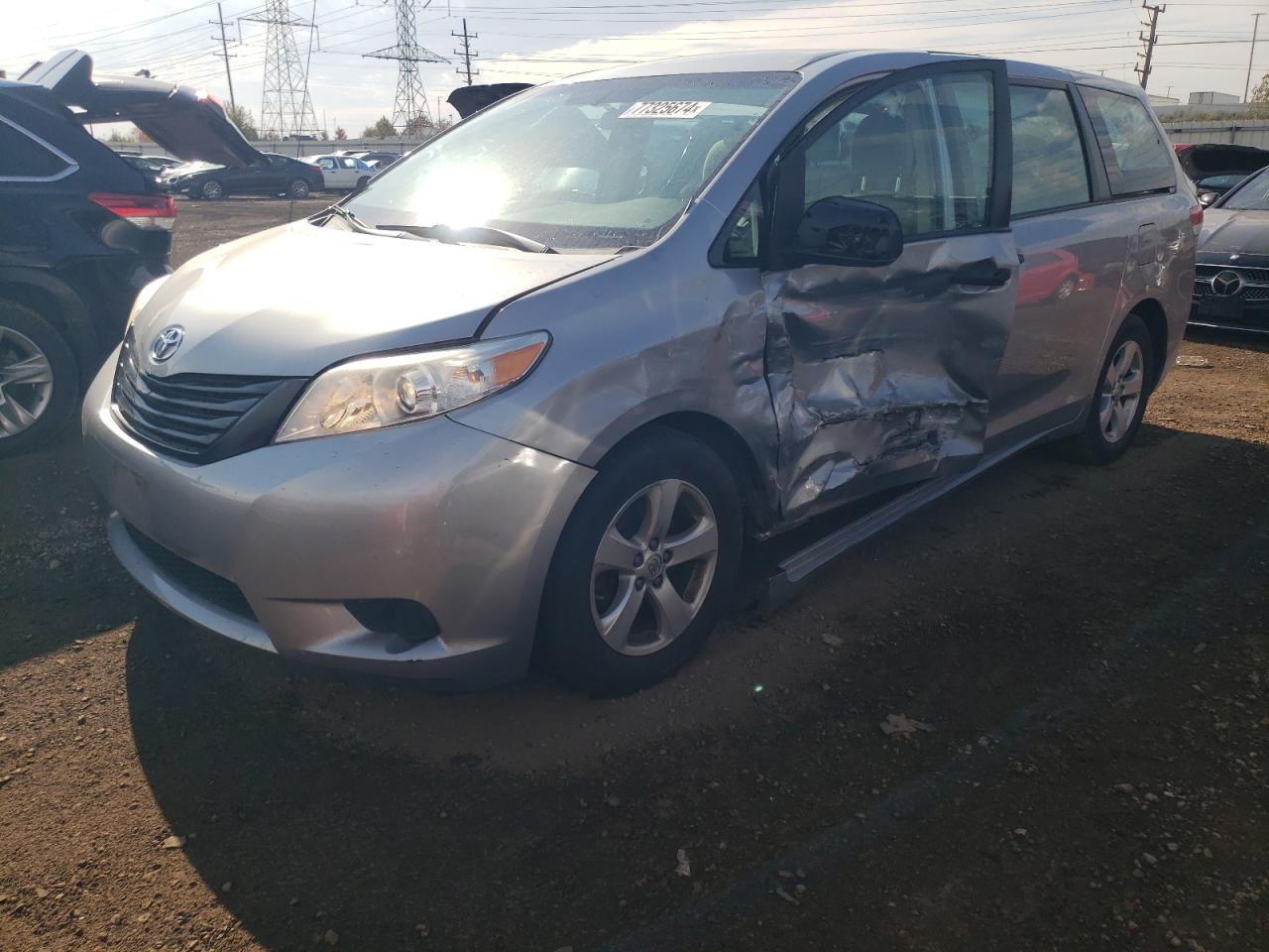 TOYOTA SIENNA 2014