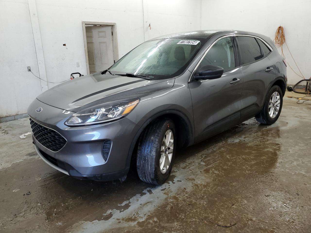FORD ESCAPE SE 2022