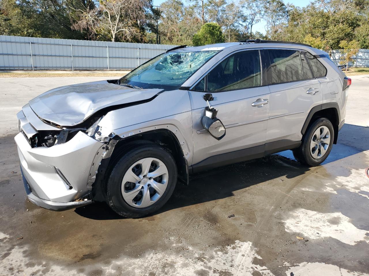 TOYOTA RAV4 LE 2019