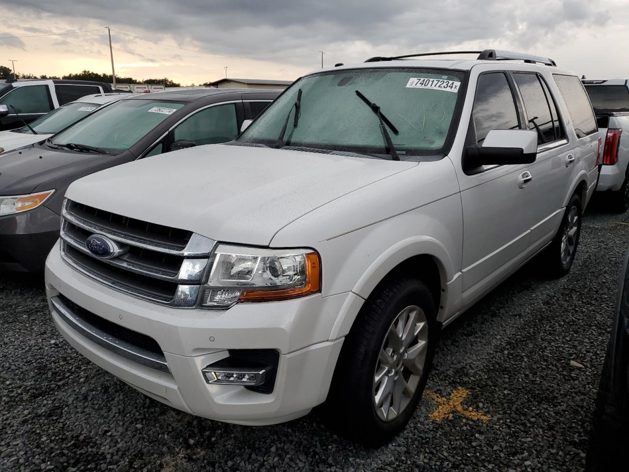 FORD EXPEDITION 2016